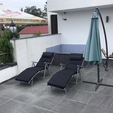 Aparthotel Family Ureki Εξωτερικό φωτογραφία