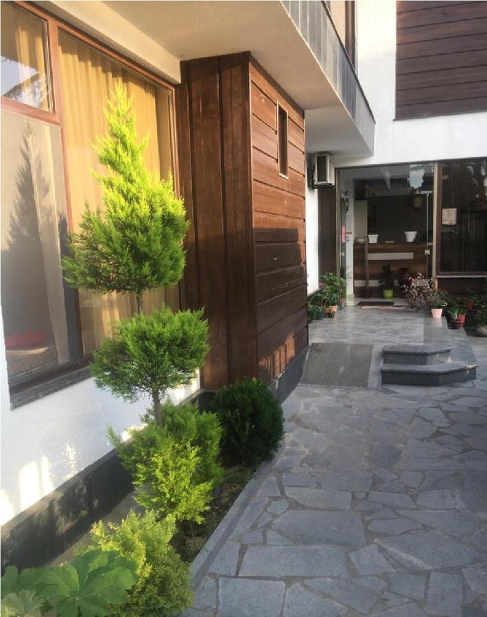 Aparthotel Family Ureki Εξωτερικό φωτογραφία