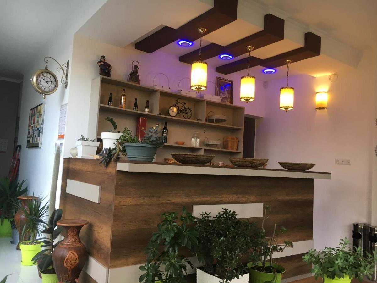 Aparthotel Family Ureki Εξωτερικό φωτογραφία