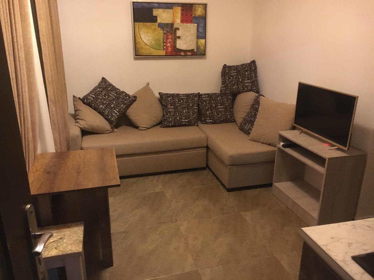 Aparthotel Family Ureki Εξωτερικό φωτογραφία